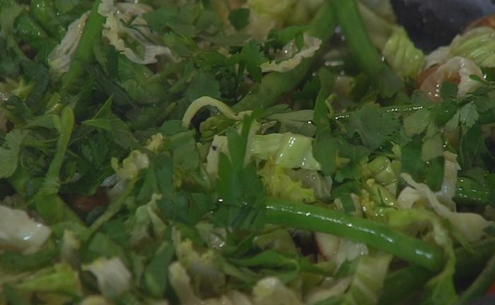 Грибы с фасолью и капустой под ароматной сырной корочкой 
