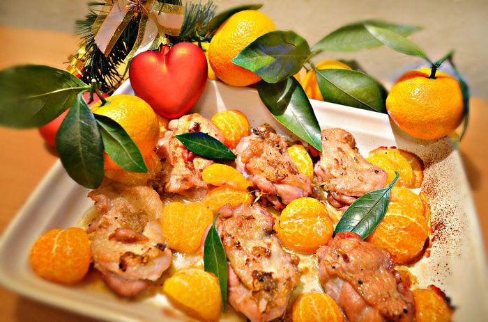 Курица, запеченная с мандаринами