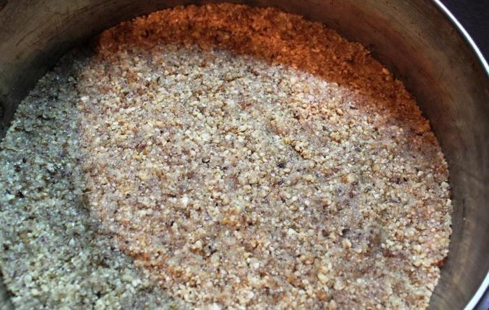 Чизкейк с голубым сыром и пьяной грушей