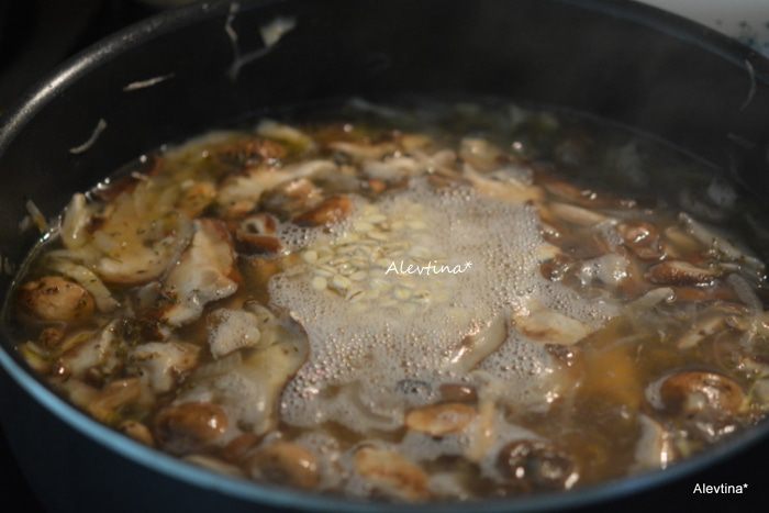 Грибной суп с перловкой