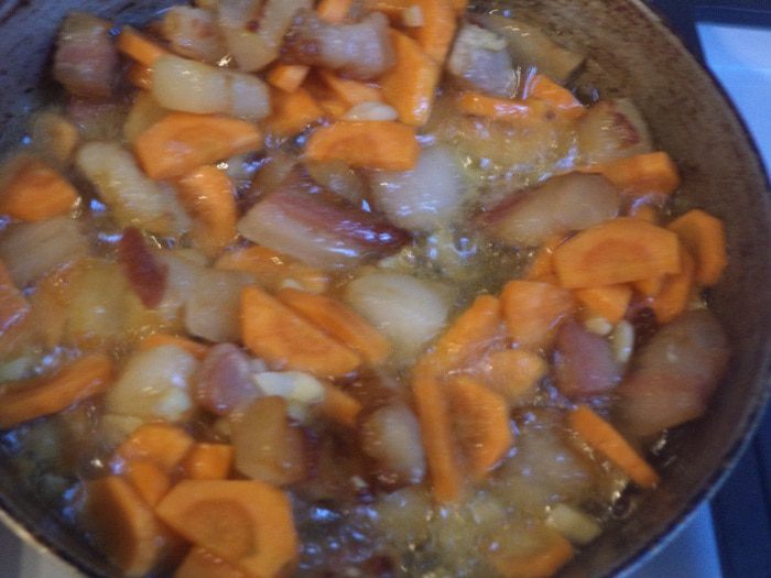 Гречневая каша с брокколи, морковью и сельдереем