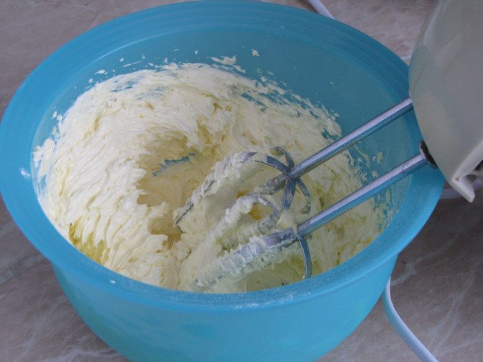 Лимонные сердечки с фисташками