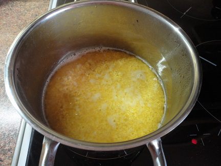 Каша пшенная с черносливом
