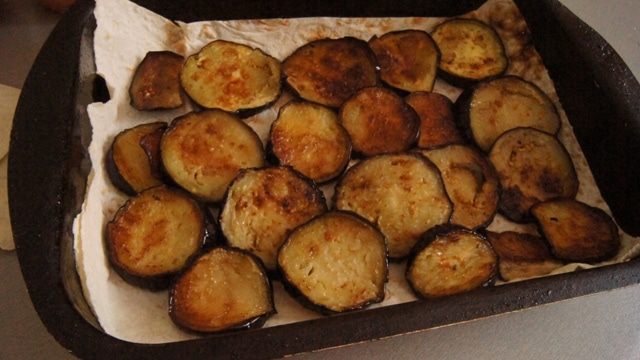 Овощная лазанья из лаваша с лечо и баклажаном