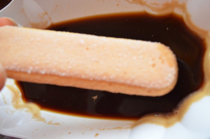 Тирамису с творожным кремом и миндальным печеньем