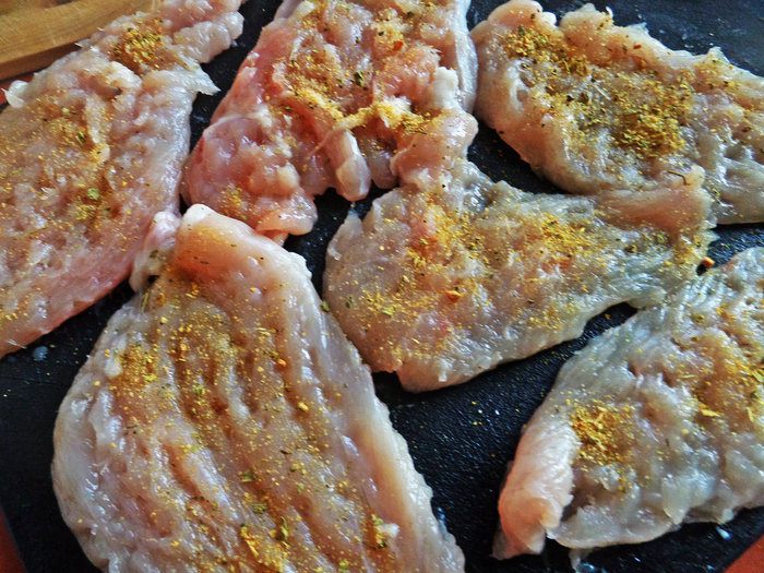 Куриные рулетики с начинкой