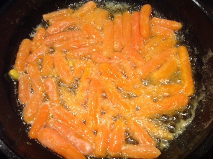 Говядина, тушенная с морковью