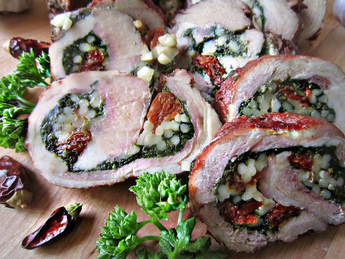 Рулет из свинины &amp;quot;Краски Италии&amp;quot;