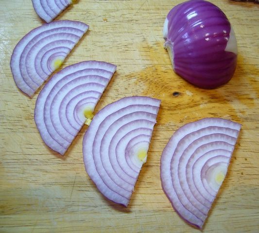 Лепешки с луком на оливковом масле