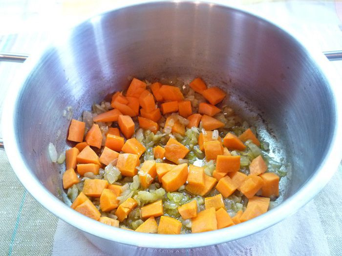 Крем-суп из тыквы с яблоками