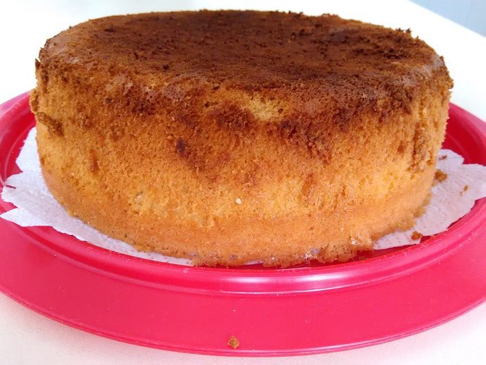 Торт с муссом крем-брюле из мороженого ко дню святых Петра и Февронии 