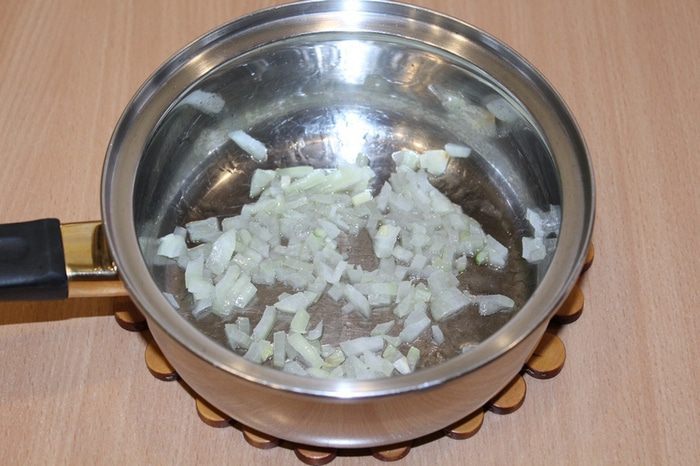 Тыквенный суп с апельсином и креветками