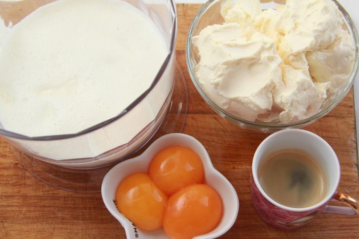 Кофейно-кокосовый тирамису