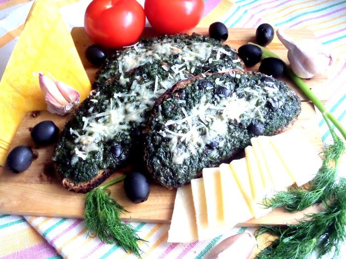 Горячая закуска со шпинатом и сыром