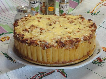 Мясная запеканка с тортильони