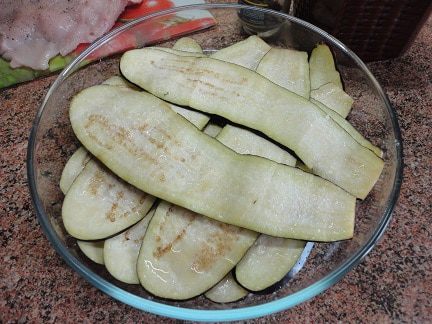 Куриная грудка с овощами