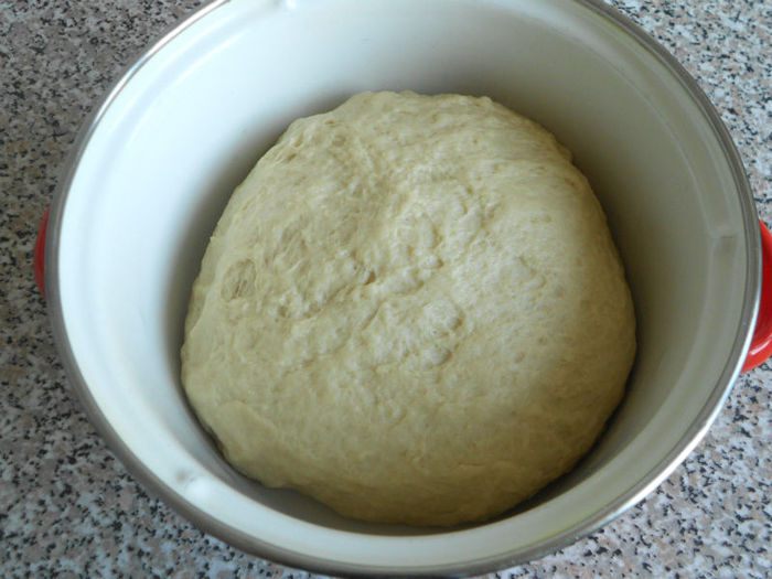 Кулич плетеный