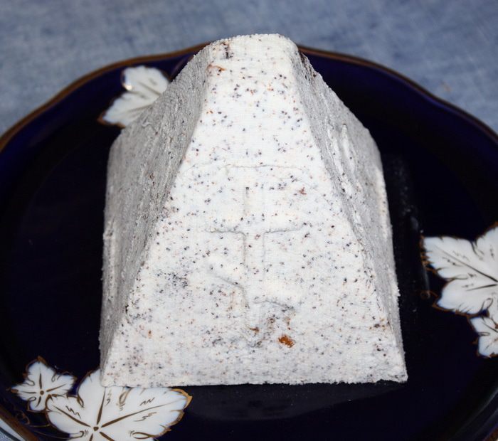 Творожная пасха с маком