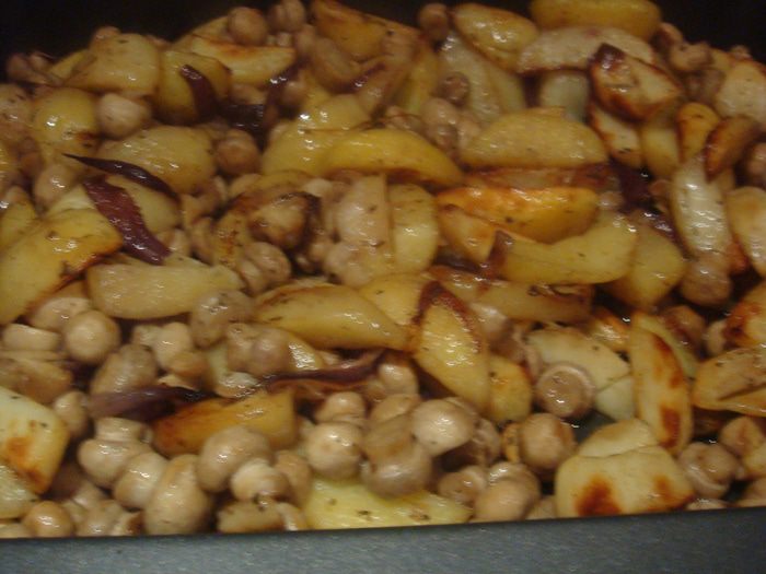 Картофель с грибами