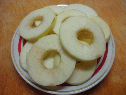 Песочные пирожные с яблоками
