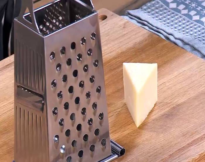 Пирог с помидорами черри и фетой 