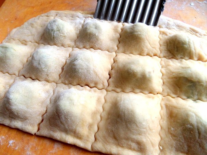 Шпинатно-сырные равиоли