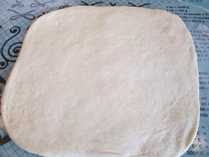 Античная закрытая пицца «Лукана»