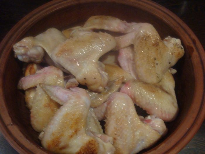 Рагу из куриных крылышек