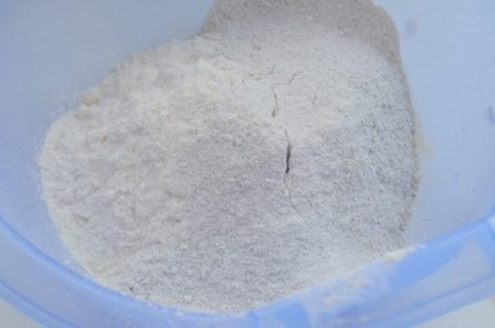 Лепешки с горохово-чесночной начинкой