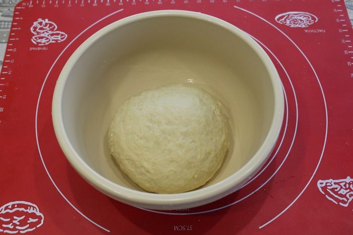 Ванильные сдобные булочки с джемом