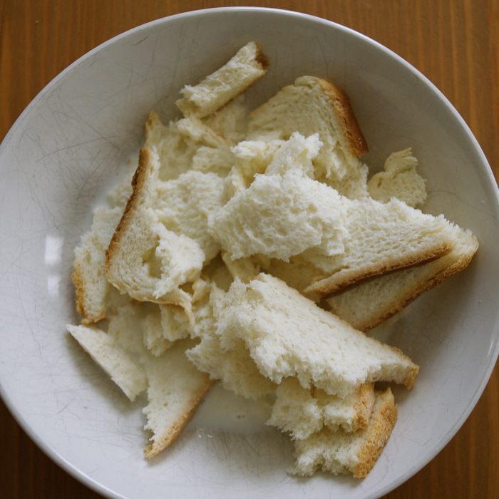 Фаршированная цесарка с капустой