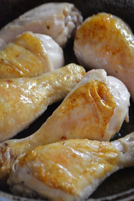 Куриные голени в чесночно-ореховом соусе