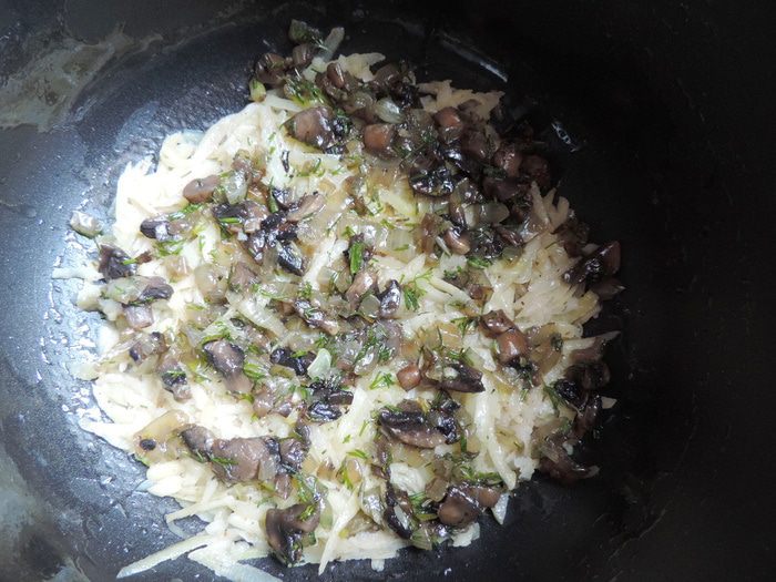 Постная картофельная запеканка с грибами