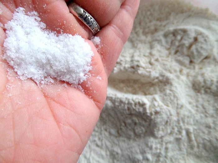 Мини-пирожки с капустой, сельдереем, шпинатом и сыром