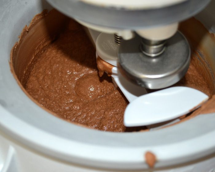 Шоколадное мороженое с черным перцем