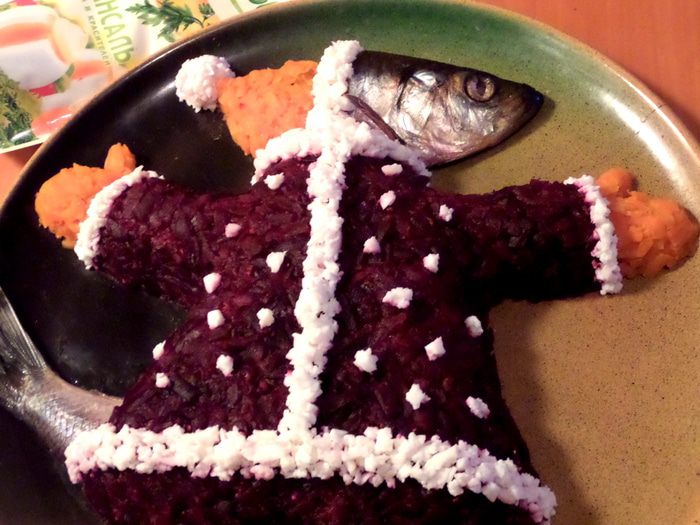 Салат &amp;quot;Селедочка в наряде Санта Клауса&amp;quot;