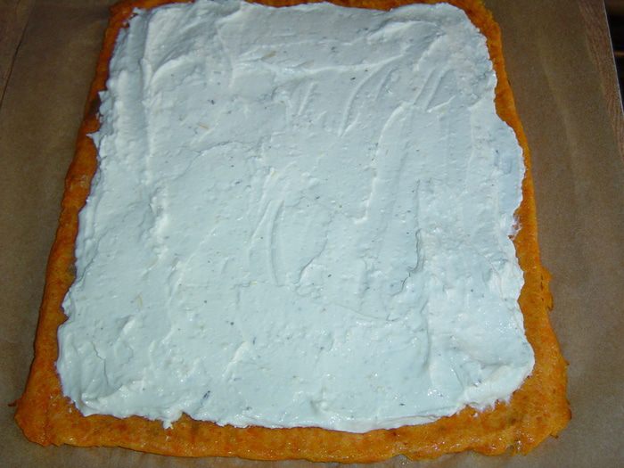 Рулет морковно-творожный