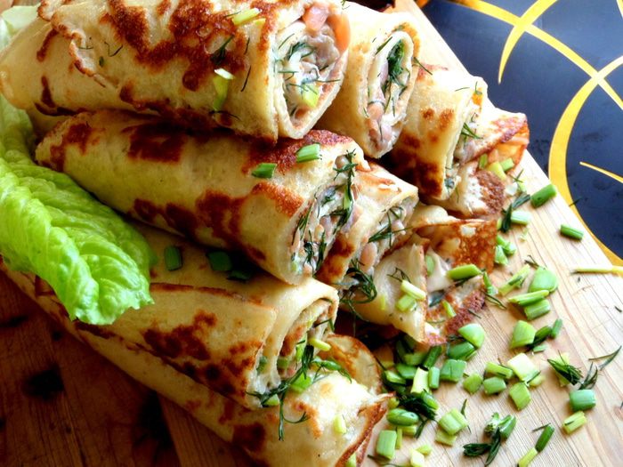 Французские блинчики (crepes) с красной рыбкой 