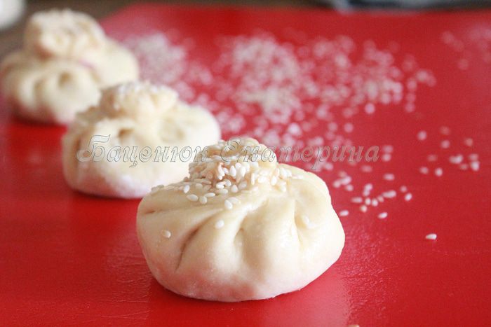 Паровые «мешочки» с начинкой