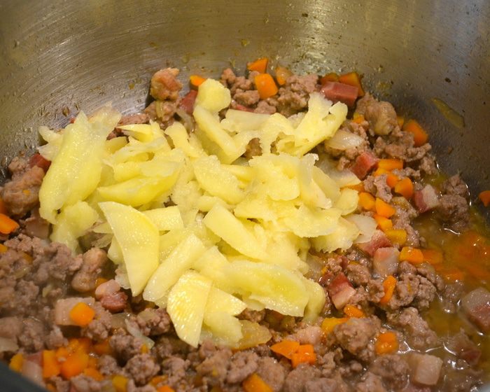 Запеченный фаршированный картофель от бабушки Франки 