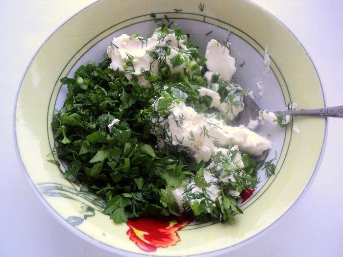 Пицца с семгой и сливочным сыром