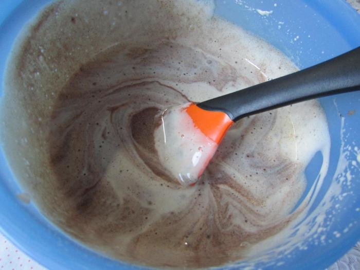 Черёмуховый пирог с шоколадной начинкой