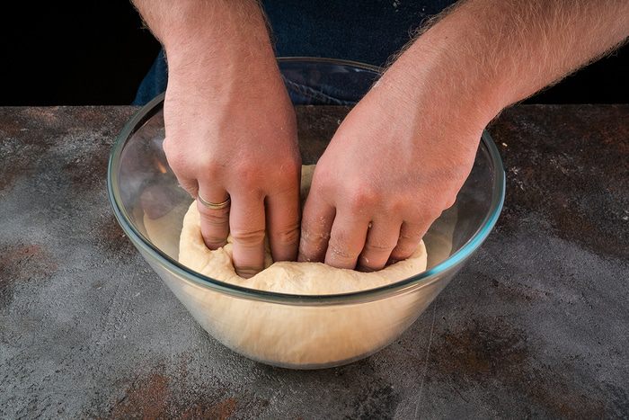Пирог с тунцом и шнитт-луком