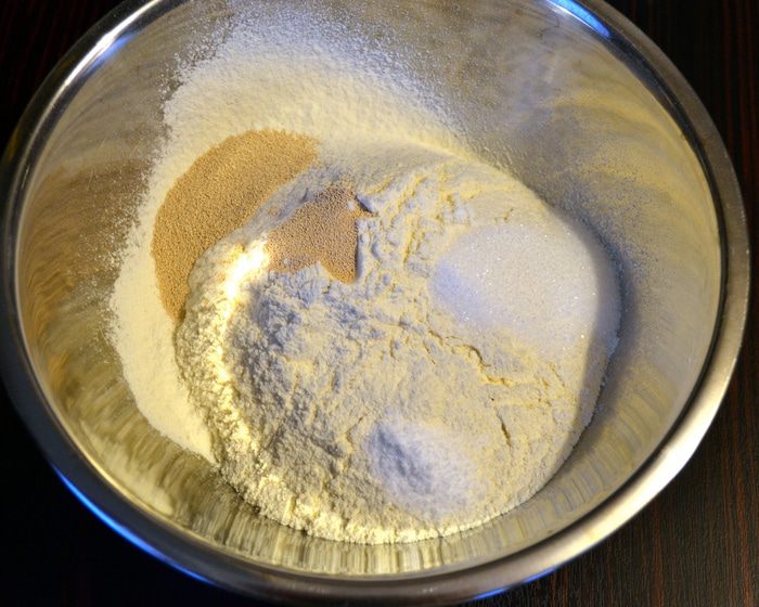 Пирожки духовые с тунцом