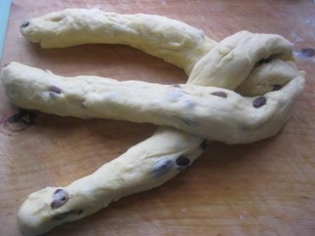 Финская плетенка с кардамоном (пулла)