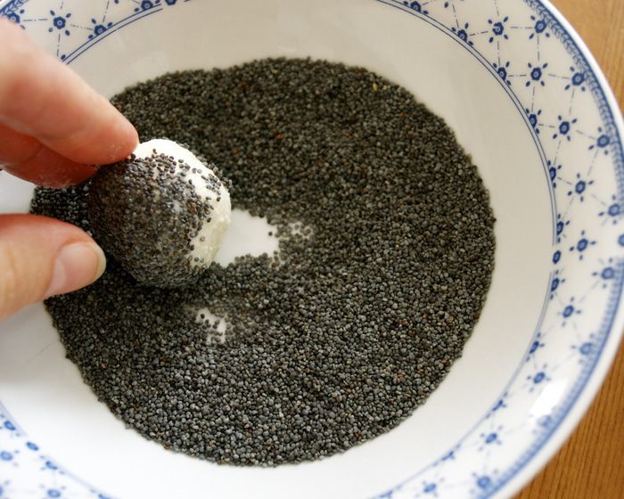 Закусочные сырные трюфели 