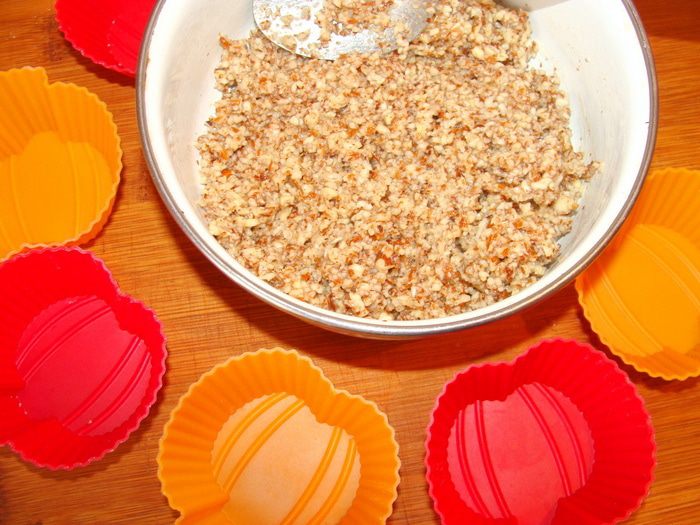 Полезное миндальное пирожное с хурмой