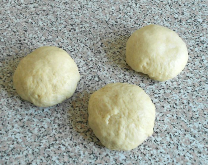 Кулич плетеный