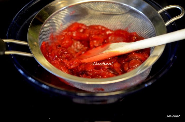 Клюквенный курд