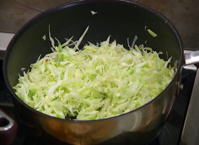 Слоеный пирог с грибами
